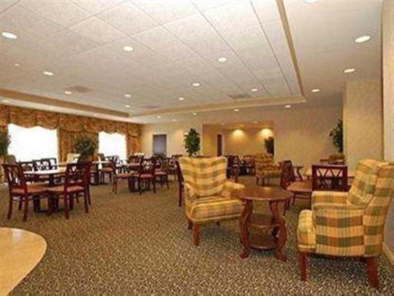 Doubletree By Hilton Nanuet Hotel Exterior foto